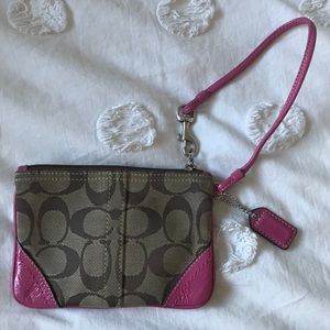 Coach wristlet/clutch